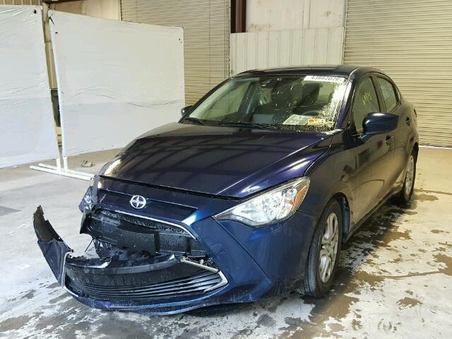 3MYDLBZV9GY100859 - 2016 TOYOTA SCION IA BLUE photo 2