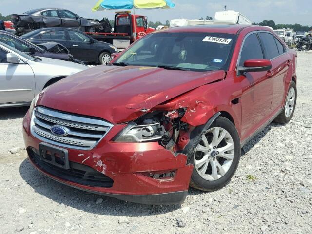 1FAHP2EW8AG145356 - 2010 FORD TAURUS SEL RED photo 2