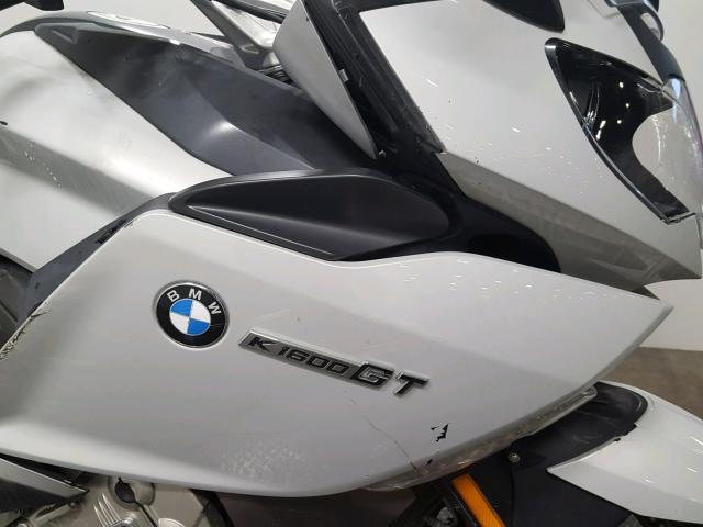 WB1061105CZX80951 - 2012 BMW K1600 GT SILVER photo 10