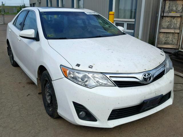 4T1BF1FK3EU815990 - 2014 TOYOTA CAMRY L WHITE photo 1