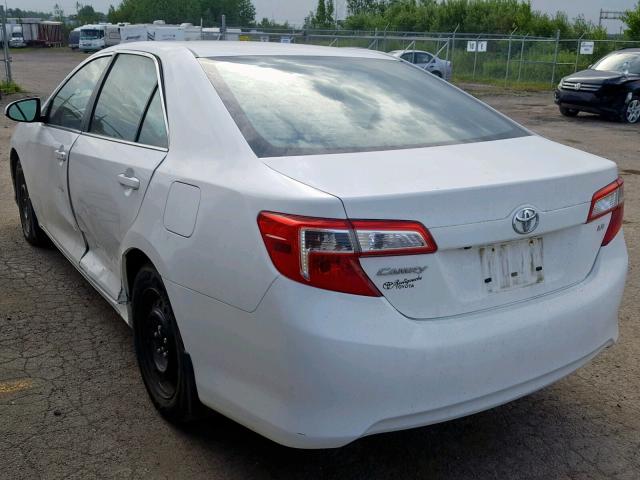 4T1BF1FK3EU815990 - 2014 TOYOTA CAMRY L WHITE photo 3