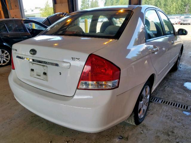 KNAFE121X75421886 - 2007 KIA SPECTRA EX WHITE photo 4