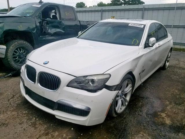 WBAKA8C59ACY35569 - 2010 BMW 750 I WHITE photo 2