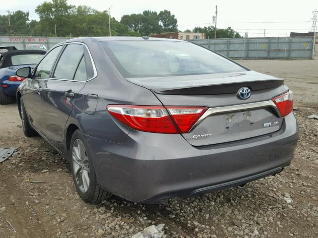 4T1BD1FKXFU152960 - 2015 TOYOTA CAMRY HYBR GRAY photo 3