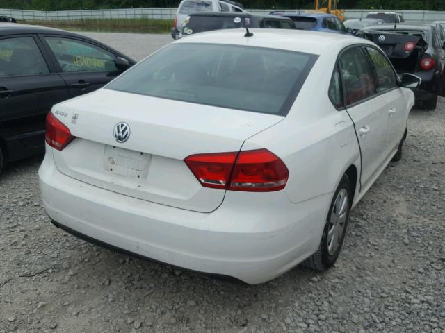 1VWAP7A34DC028483 - 2013 VOLKSWAGEN PASSAT S WHITE photo 4