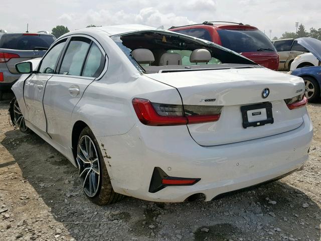 WBA5R7C52KAJ84850 - 2019 BMW 330XI WHITE photo 3