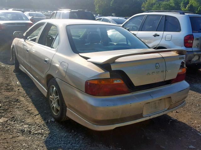 19UUA56651A000113 - 2001 ACURA 3.2TL GOLD photo 3