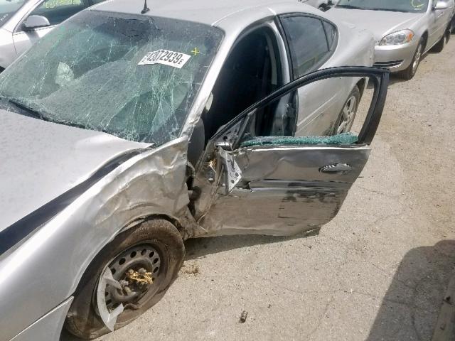 2G2WP522X41191975 - 2004 PONTIAC GRAND PRIX SILVER photo 9