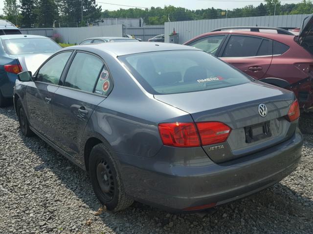 3VW1K7AJ6EM323517 - 2014 VOLKSWAGEN JETTA BASE Մոխրագույն լուսանկար 3