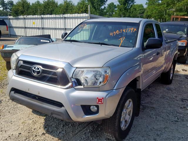 5TFUU4EN2DX060893 - 2013 TOYOTA TACOMA SILVER photo 2