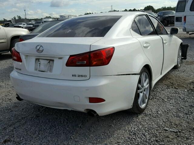 JTHBK262962009153 - 2006 LEXUS IS 250 WHITE photo 4