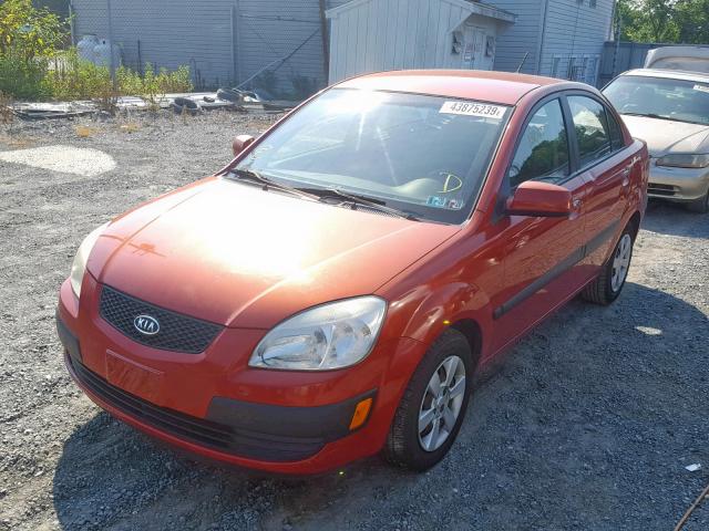 KNADE123266085412 - 2006 KIA RIO RED photo 2