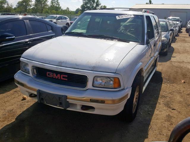 1GKDT13W3V2556883 - 1997 GMC JIMMY WHITE photo 2