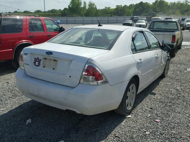 3FAHP06Z87R247772 - 2007 FORD FUSION S WHITE photo 4