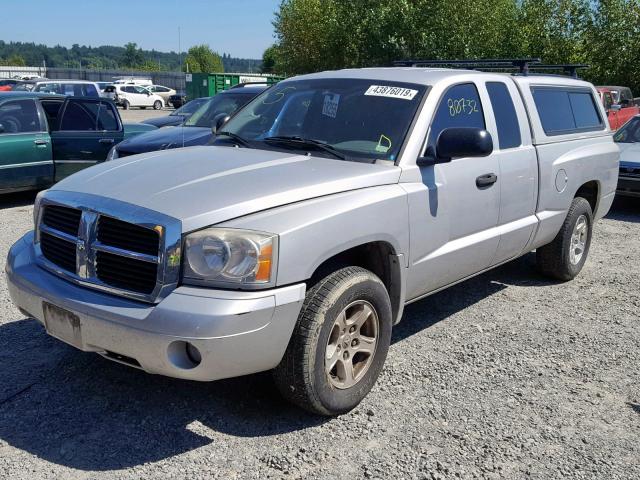 1D7HW42K07S216264 - 2007 DODGE DAKOTA SLT SILVER photo 2