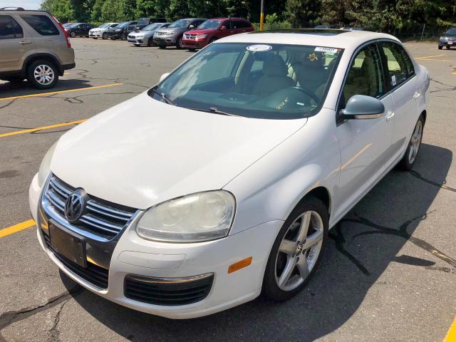 3VWRL71K09M066725 - 2009 VOLKSWAGEN JETTA TDI WHITE photo 2