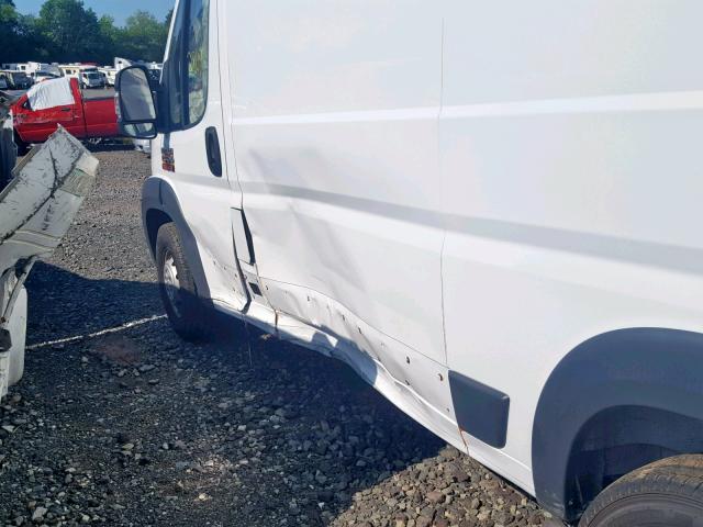 3C6TRVBG8JE154238 - 2018 RAM PROMASTER 白色 照片 9