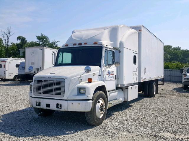 1FVABXAK12HJ65071 - 2002 FREIGHTLINER MEDIUM CON WHITE photo 2