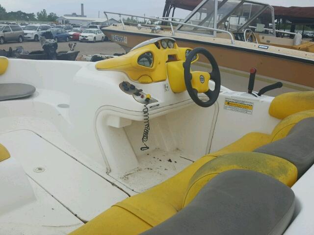 CEC20150A303 - 2003 SEAD BOAT YELLOW photo 5