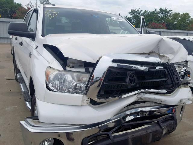 5TFEY5F12CX122138 - 2012 TOYOTA TUNDRA CRE WHITE photo 9