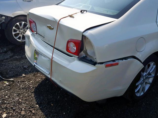 1G1ZE5E72BF337256 - 2011 CHEVROLET MALIBU LTZ WHITE photo 9