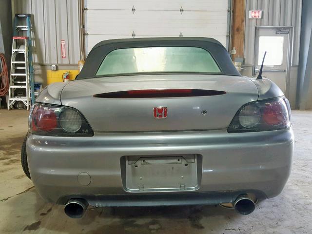 JHMAP1140YT001066 - 2000 HONDA S2000 SILVER photo 9