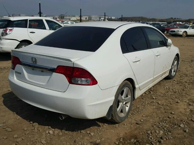 2HGFA1E02AH005477 - 2010 HONDA CIVIC EXL WHITE photo 4