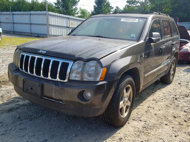 1J4HR58215C504763 - 2005 JEEP GRAND CHER BROWN photo 2