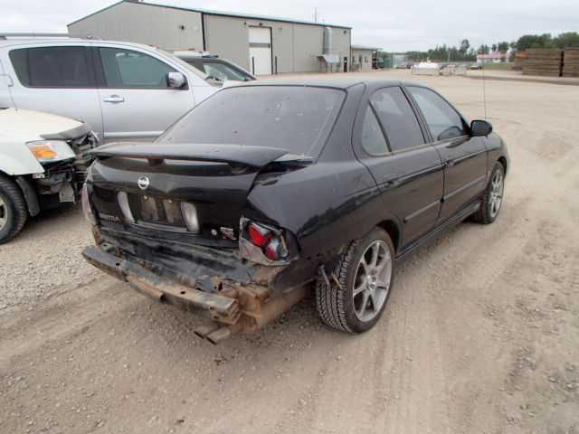 3N1AB51A93L730521 - 2003 NISSAN SENTRA SE- BLACK photo 4