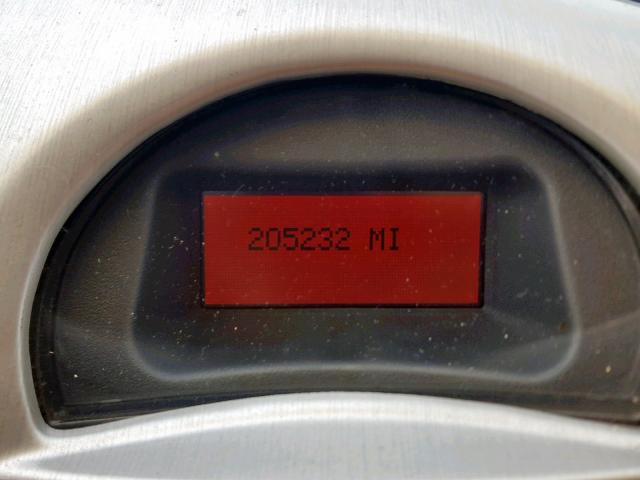 2G2WR524641194643 - 2004 PONTIAC GRAND PRIX SILVER photo 8