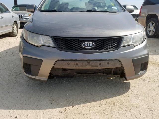 KNAFU6A27C5592244 - 2012 KIA FORTE EX GRAY photo 9