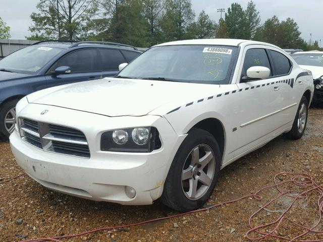 2B3CA3CV5AH204147 - 2010 DODGE CHARGER SX WHITE photo 2