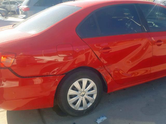 3VW1K7AJ8EM397487 - 2014 VOLKSWAGEN JETTA BASE RED photo 9