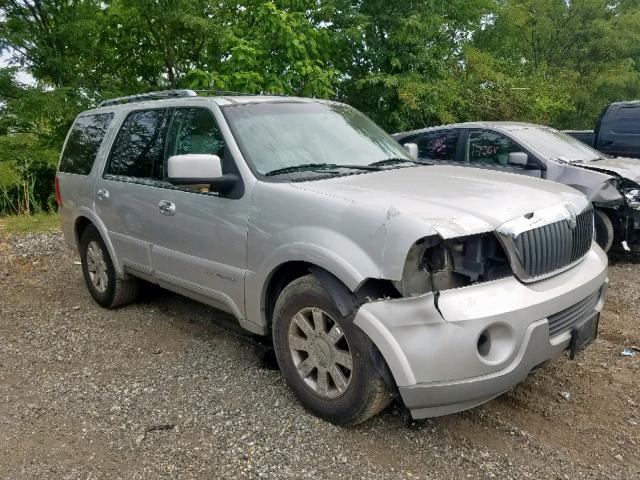 5LMFU28R24LJ12888 - 2004 LINCOLN NAVIGATOR SILVER photo 1