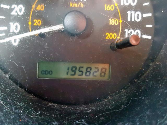 KL1TD52645B372282 - 2005 CHEVROLET AVEO BASE Қызыл фото 8