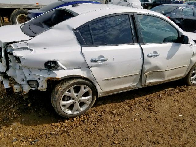 JM1BK323691190812 - 2009 MAZDA 3 S WHITE photo 9