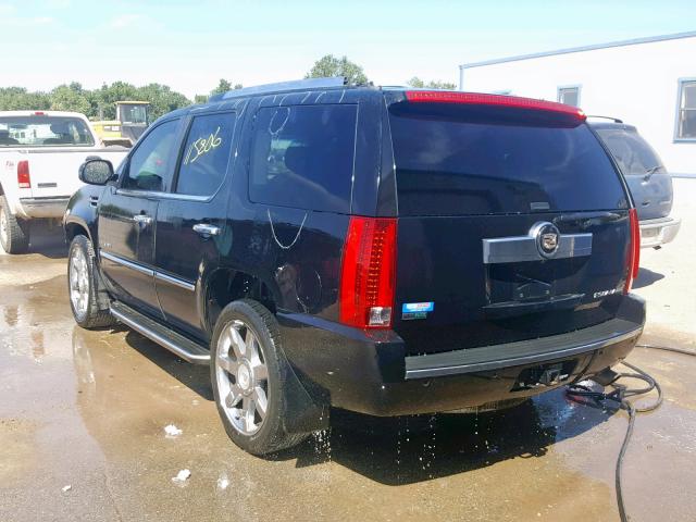 1GYUKAEF9AR109899 - 2010 CADILLAC ESCALADE BLACK photo 3