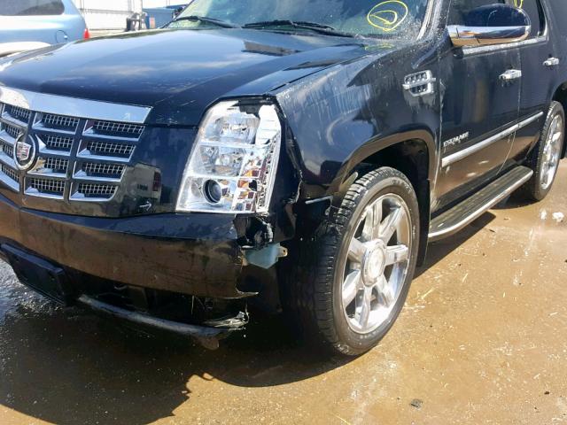 1GYUKAEF9AR109899 - 2010 CADILLAC ESCALADE BLACK photo 9