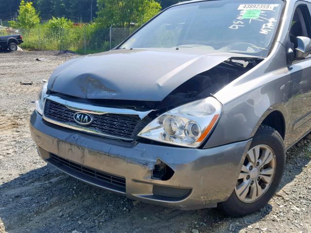 KNDMG4C76C6433448 - 2012 KIA SEDONA LX GRAY photo 9