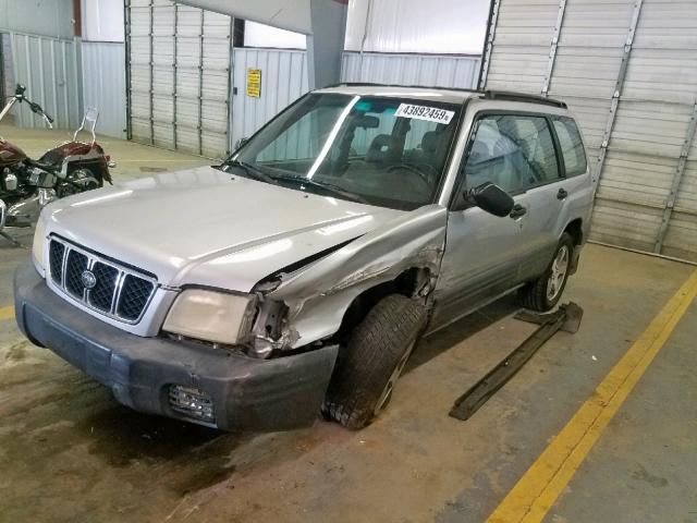 JF1SF63562H714422 - 2002 SUBARU FORESTER L SILVER photo 2