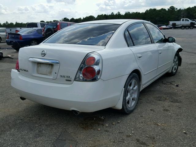 1N4BL11D66C128862 - 2006 NISSAN ALTIMA SE WHITE photo 4