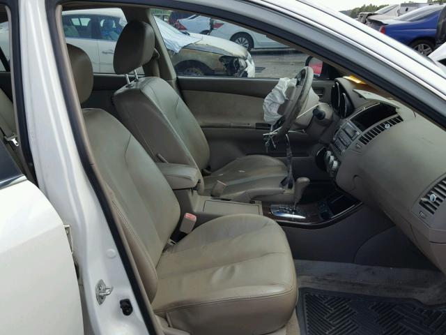 1N4BL11D66C128862 - 2006 NISSAN ALTIMA SE WHITE photo 5