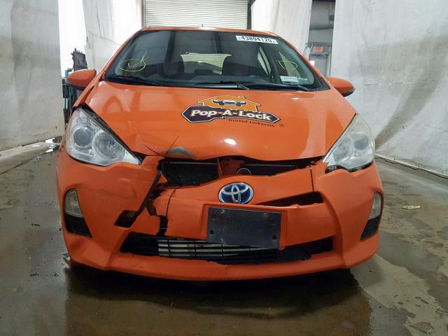 JTDKDTB30C1009561 - 2012 TOYOTA PRIUS C ORANGE photo 9