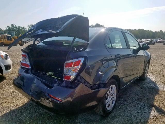 1G1JB5SH6H4154353 - 2017 CHEVROLET SONIC LS 灰色 照片 4