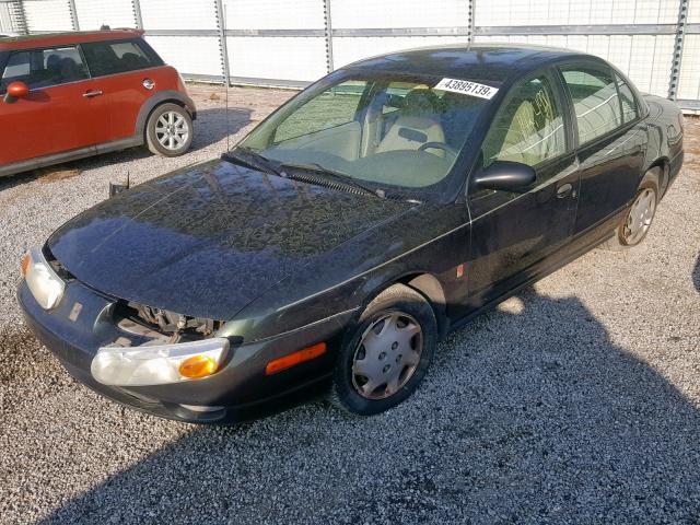 1G8ZH52892Z251155 - 2002 SATURN SL1 GREEN photo 2