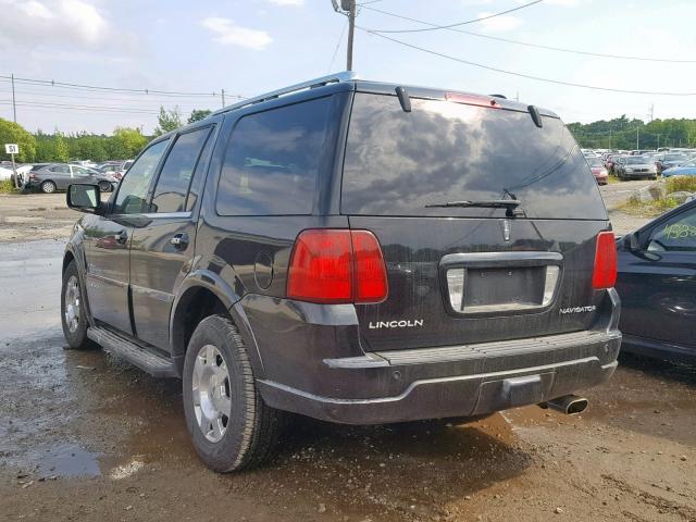 5LMFU28525LJ24263 - 2005 LINCOLN NAVIGATOR შავი ფოტო 3