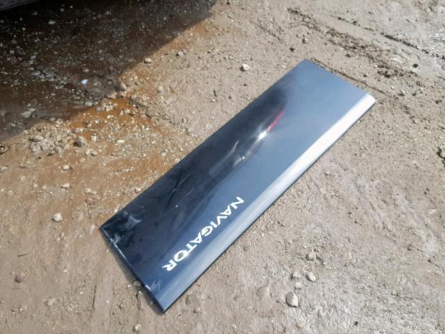 5LMFU28525LJ24263 - 2005 LINCOLN NAVIGATOR შავი ფოტო 9