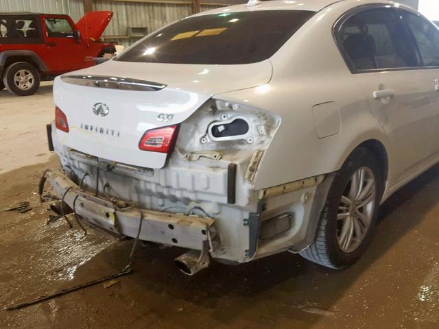 JN1CV6AP2BM305303 - 2011 INFINITI G37 BASE WHITE photo 10