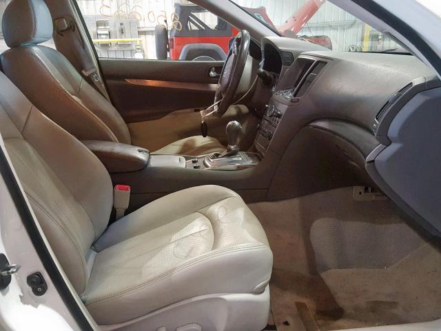 JN1CV6AP2BM305303 - 2011 INFINITI G37 BASE WHITE photo 5