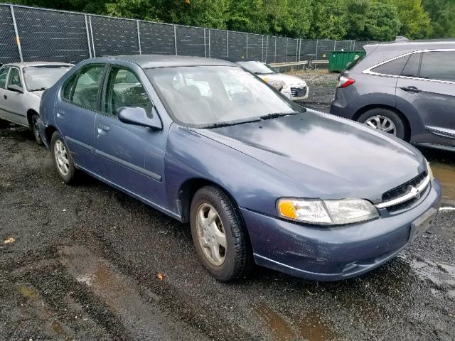 1N4DL01D9XC130156 - 1999 NISSAN ALTIMA XE BLUE photo 1